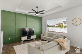 Photo 5 for 721 S School House Rd