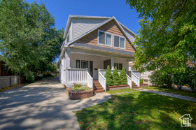 Photo 2 for 1326 S Green St