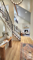 Photo 3 for 8827 S Sunridge Dr