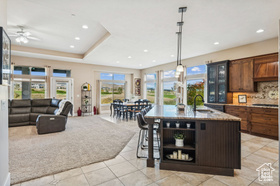 Photo 3 for 2669 N Turnberry Ct