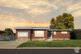 Photo 2 for 3110 W Lemay Ave