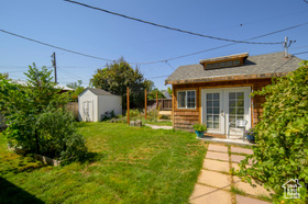 Photo 4 for 1336 S Green St