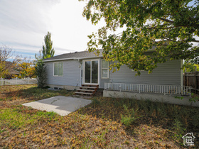 Photo 5 for 635 E Wildrose Dr