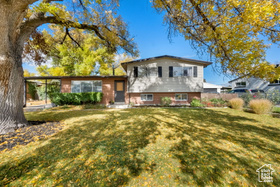 Photo 1 for 3574 W Meadowbrook Dr