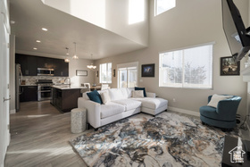 Photo 3 for 14767 S Torrey View Ln #5
