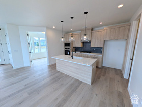 Photo 6 for 6904 W Lake Ave #213