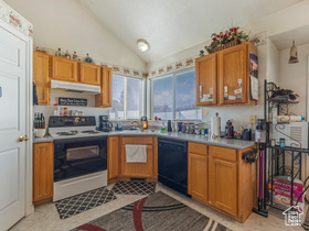 Photo 5 for 6988 Oquirrh Ridge Dr