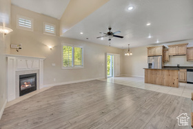 Photo 2 for 868 S Fox Trail Ln