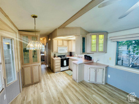 Photo 5 for 1150 W Red Hills Pkwy #183