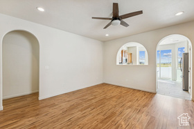Photo 4 for 741 N Skipton Dr