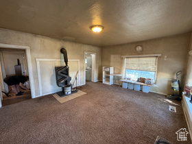 Photo 2 for 320 N Stone Rd