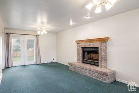 Photo 3 for 430 Country Club Dr