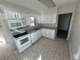 Photo 5 for 492 S 400 West