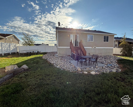 Photo 2 for 2830 S Ensign Park Dr