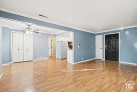 Photo 6 for 875 E Arrowhead Ln #40