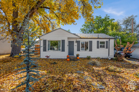 Photo 1 for 916 E Forest View Ave