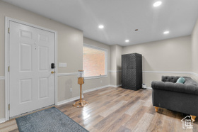 Photo 4 for 9776 S Amberwood Cir