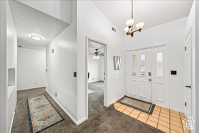 Photo 6 for 1660 Evergreen Dr
