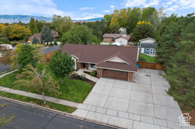 Photo 3 for 10099 N 5480 West