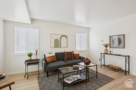 Photo 5 for 1537 W Glenrose Dr