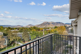 Photo 4 for 1205 E Privet Dr #430