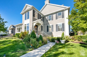 Photo 3 for 4523 W South Jordan Pkwy