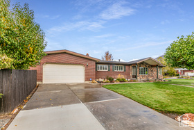 Photo 3 for 3221 E Millcreek Canyon Rd