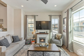 Photo 4 for 1053 W Wasatch Spring Rd