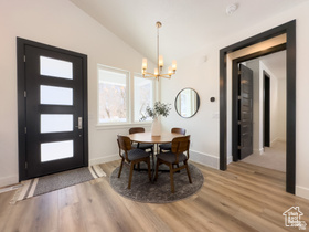 Photo 4 for 1718 W Trey Way #2