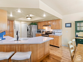 Photo 6 for 1027 E 5285 South