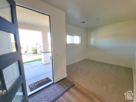 Photo 3 for 2248 E Yant Dr