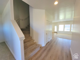 Photo 4 for 2248 E Yant Dr