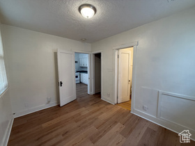 Photo 5 for 221 L St