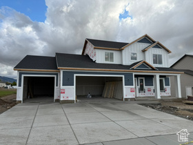 Photo 2 for 710 E 2475 North