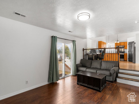 Photo 6 for 6401 S High Bluff Dr