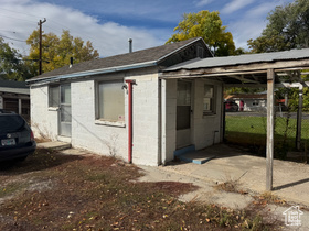 Photo 6 for 860 S Lake St