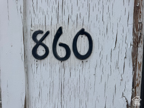 Photo 3 for 860 S Lake St