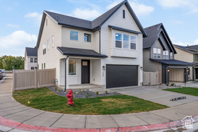 Photo 2 for 1064 W Audrey Ln #15
