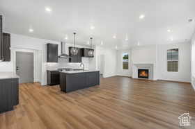 Photo 3 for 1064 W Audrey Ln #15