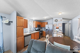 Photo 3 for 1450 N Washington Blvd #131