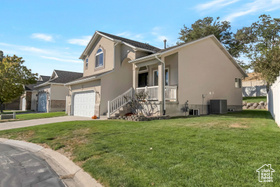 Photo 2 for 1137 E Parkstone Dr