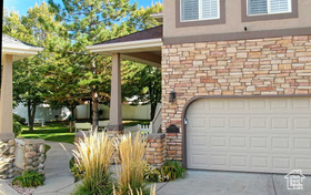 Photo 2 for 7943 S Evergreen Pine Ln