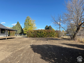 Photo 4 for 473 N 11th St