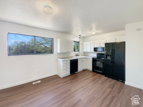 Photo 6 for 1133 Laytona Dr