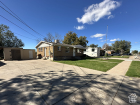 Photo 1 for 131 N Terrace Dr