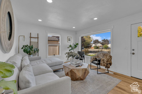 Photo 5 for 5758 E Hillside Dr