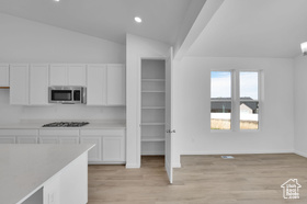 Photo 6 for 8674 N Halloran Ct #1327