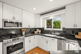 Photo 6 for 2066 E Sierra Ridge Ct