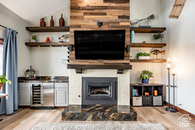 Photo 2 for 4034 W Saddleback Rd #C-21