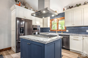 Photo 4 for 4034 W Saddleback Rd #C-21